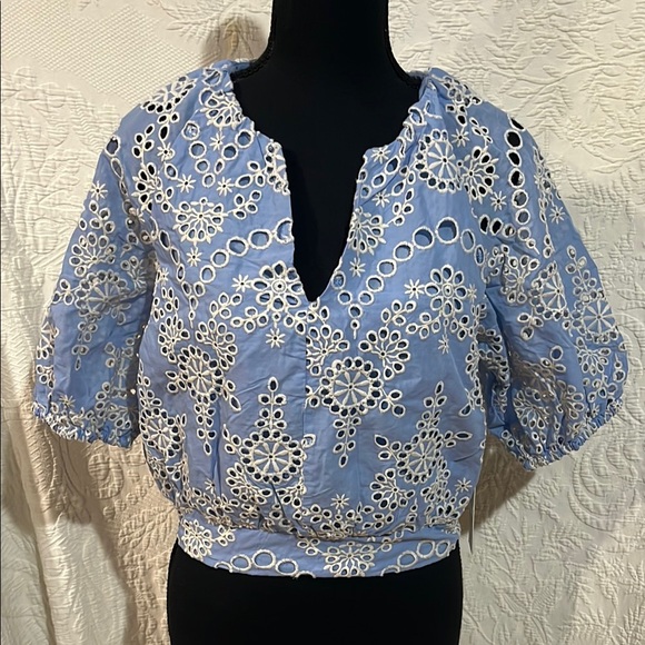 NVLT Tops - NVLT Blue and White Eyelet Women's Top, size small, NWT